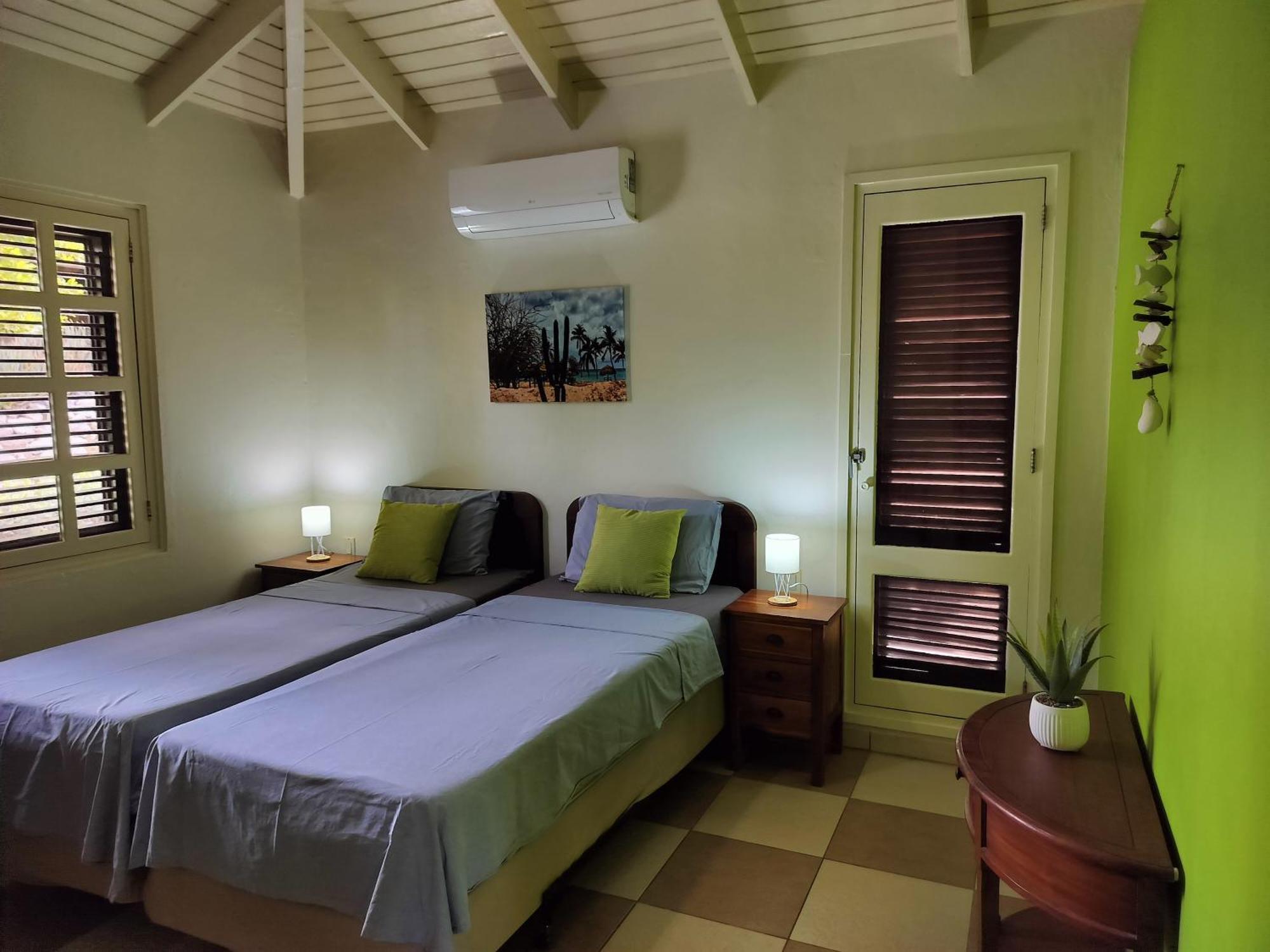 Blue Bay Beach Villa At Pool And Golfcourse Bagian luar foto