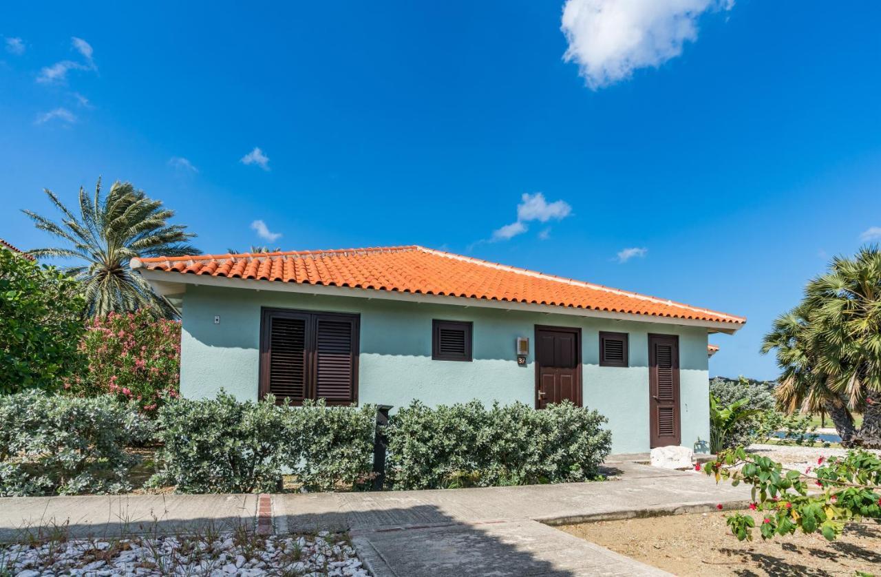 Blue Bay Beach Villa At Pool And Golfcourse Bagian luar foto